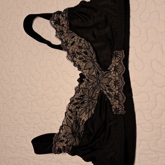 Set of 3 Curve Muse Bras 40DD - Picture 4 of 6